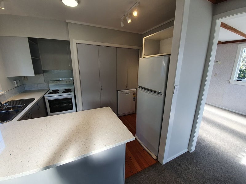 46 Roseberry Avenue, Birkenhead, Auckland - Carousel 2
