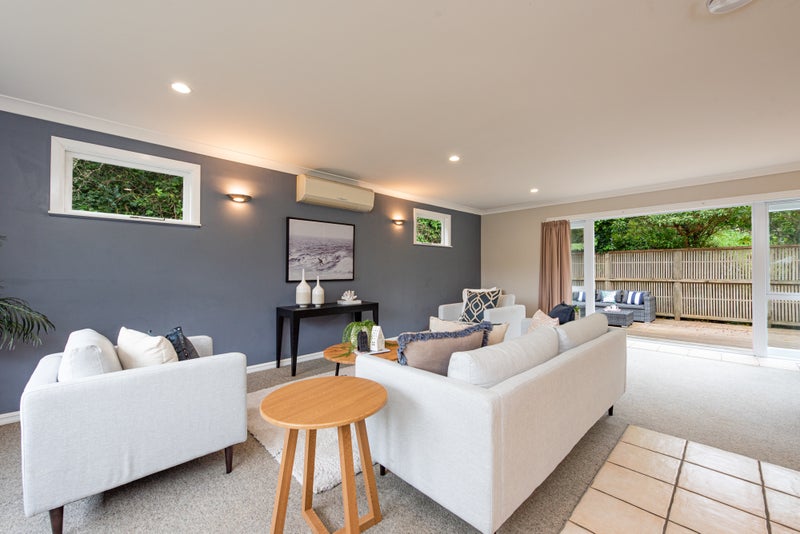 171 Parkvale Road, Karori, Wellington - Carousel 2