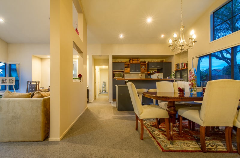 762 Chapel Road, Shamrock Park, Auckland - Carousel 26