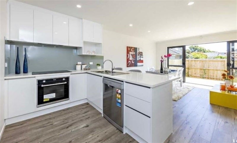 5/17 Alfriston Road, Manurewa East, Auckland - Carousel 2