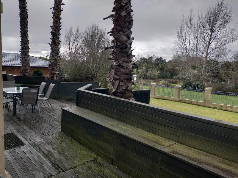 10 Crannog Fen, Wattle Downs, Auckland - Carousel 14