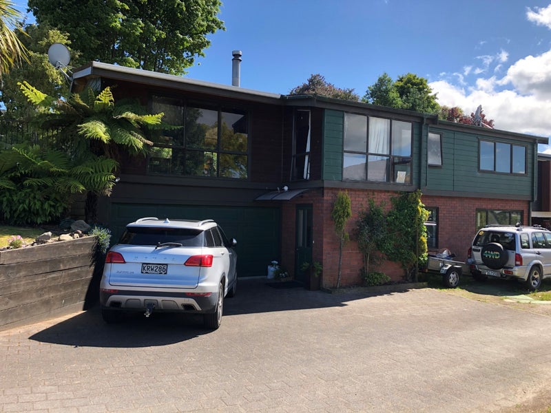 7 Mohi Place, Saint Johns, Auckland - Carousel 1