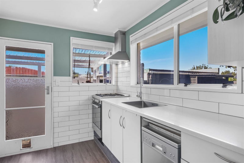 3/18 Oakhampton Street, Hornby, Christchurch - Carousel 2