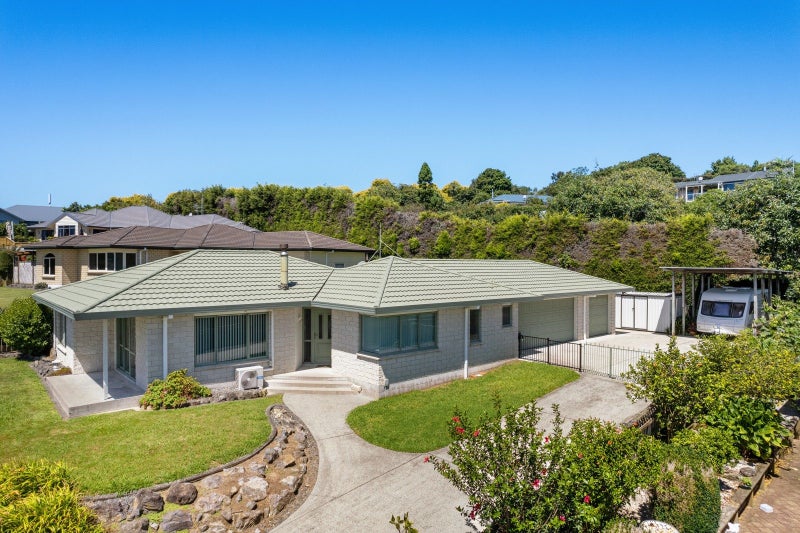 23 Rowesdale Drive, Ohauiti, Tauranga - Carousel 1