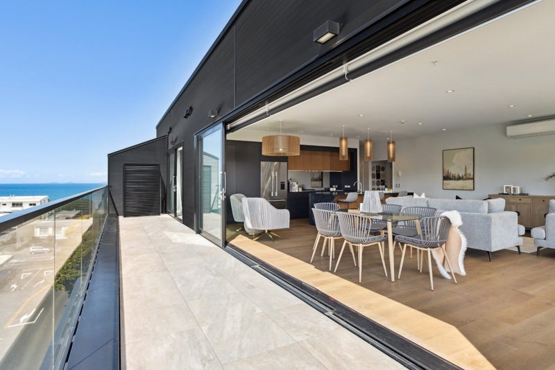 501/4 Bute Road, Browns Bay, Auckland - Carousel 2