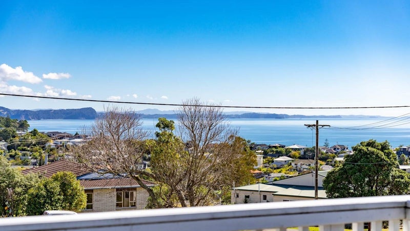 21 Brightside Road, Stanmore Bay, Whangaparaoa - Carousel 1