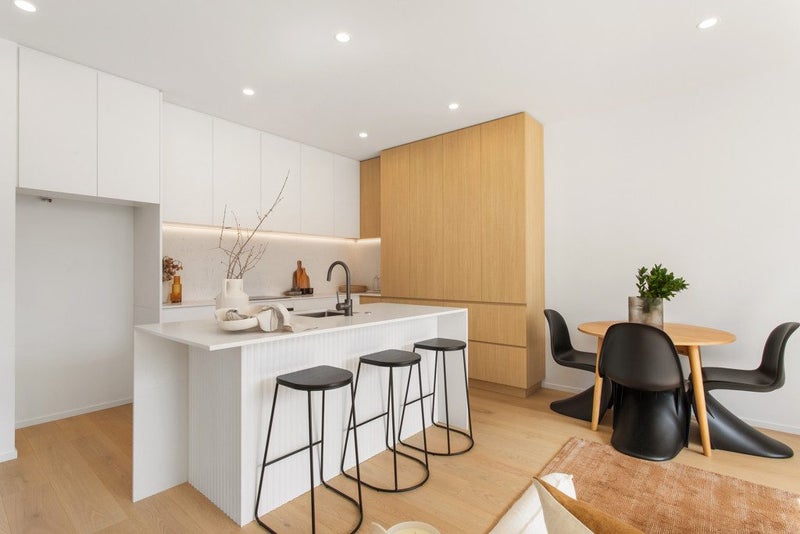 2/37 Repton Street, Merivale, Christchurch - Carousel 2