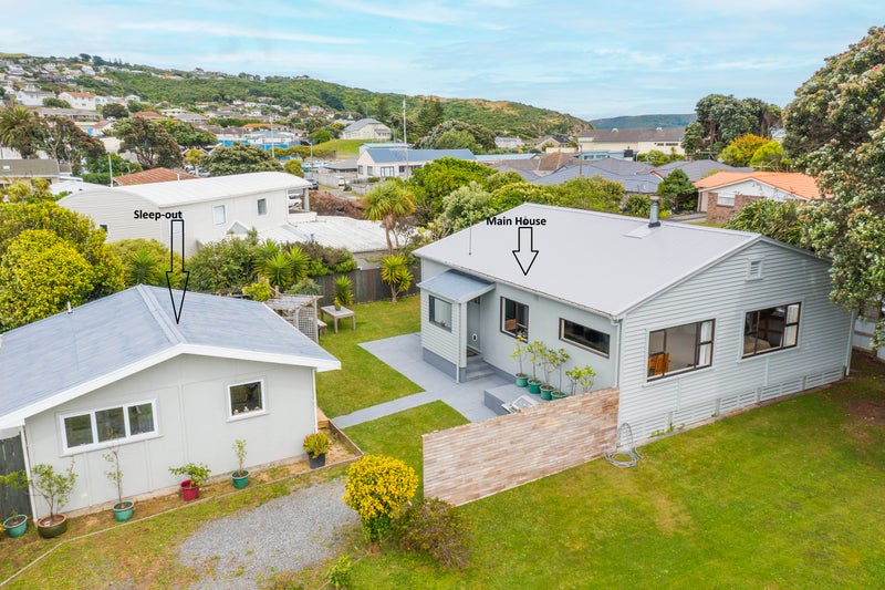 1 Whitehouse Road, Titahi Bay, Porirua - Carousel 1