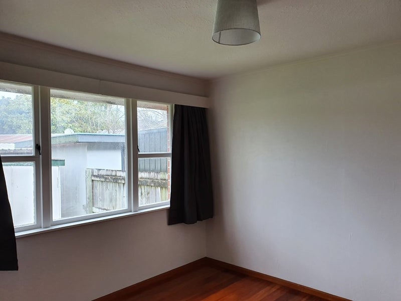 382A Fergusson Drive, Heretaunga, Upper Hutt - Carousel 7