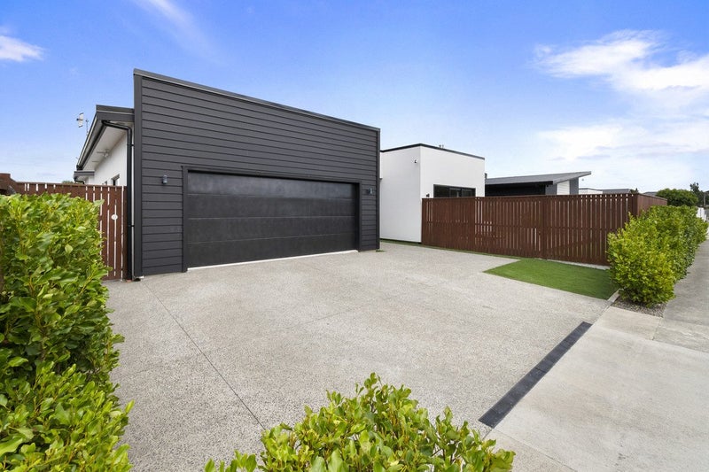 34 Freedom Drive, Kelvin Grove, Palmerston North - Carousel 37