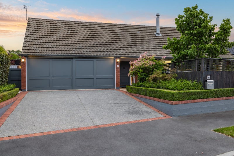 43 McDougall Avenue, St Albans, Christchurch - Carousel 26
