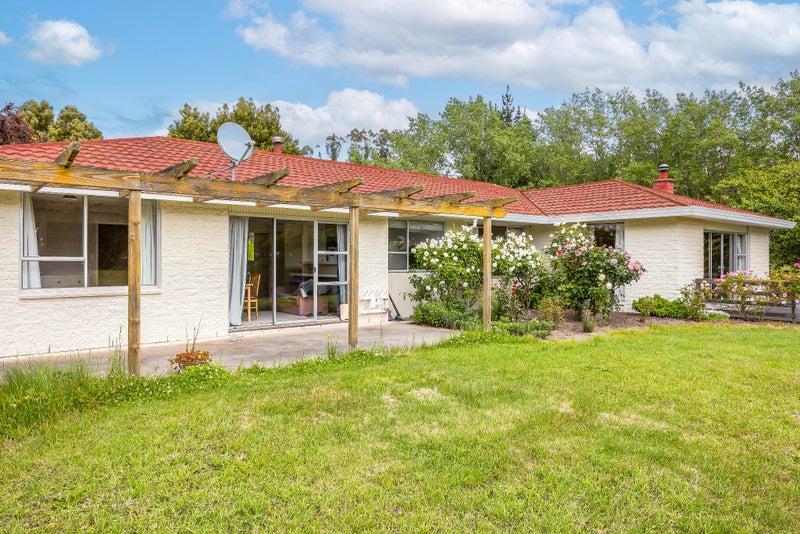 633 Weedons Ross Road, Christchurch - Carousel 1