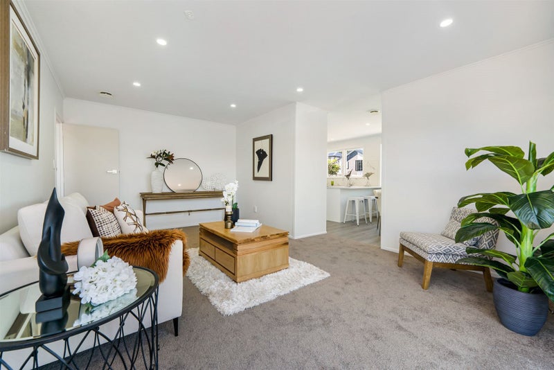 82B Vodanovich Road, Te Atatu South, Auckland - Carousel 2