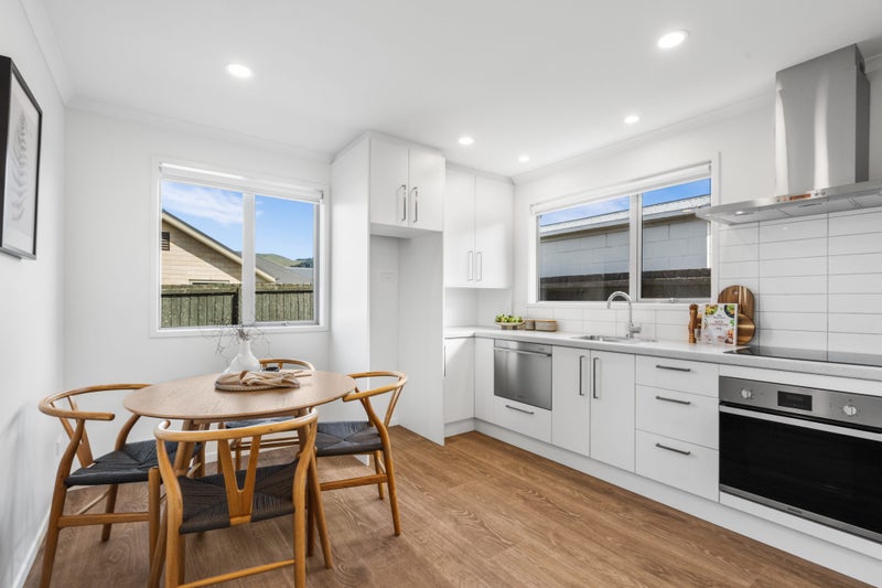 2/99 Wilsons Road South, Saint Martins, Christchurch - Carousel 2