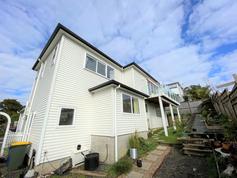 11A Bank Street, Hillcrest, Auckland - Carousel 16