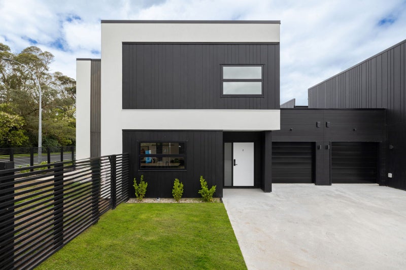 97 Glen Lynne Avenue, Queenwood, Hamilton - Carousel 2