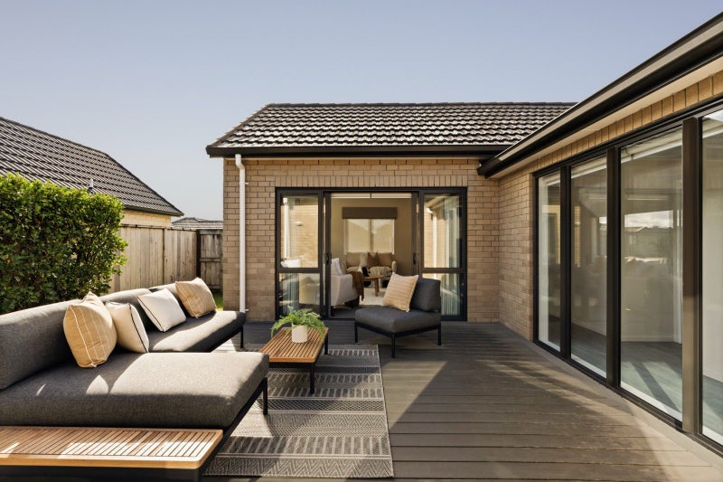 11 Lanyard Street, Pyes Pa, Tauranga - Carousel 2