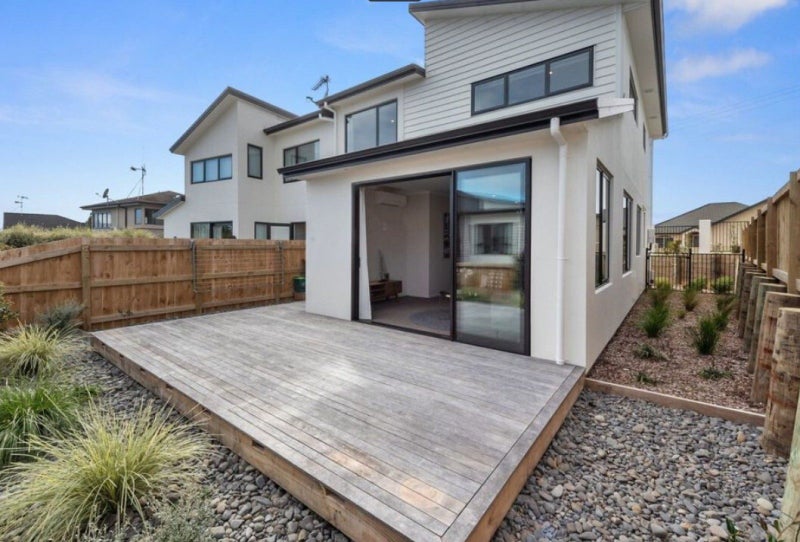 3/87 Rototuna Road, Rototuna, Hamilton - Carousel 1