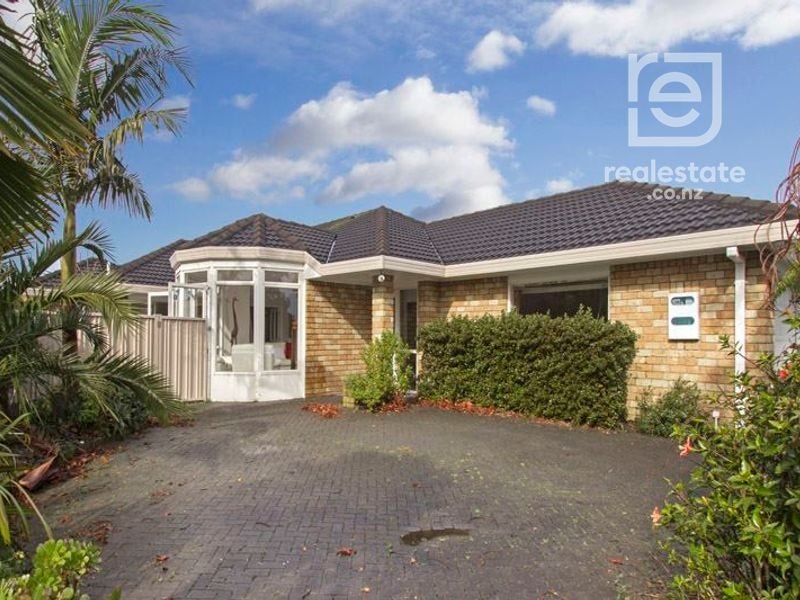 116 Millhouse Drive, Northpark, Auckland - Carousel 1