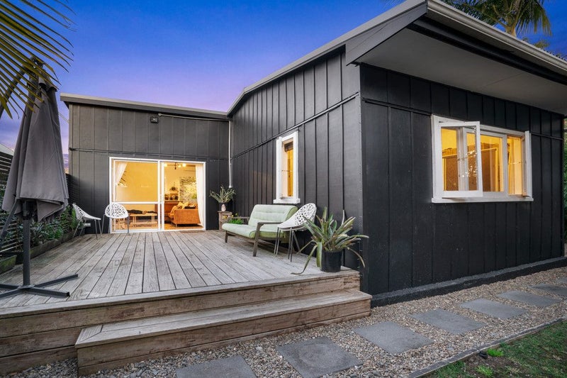 108 Atkinson Road, Titirangi, Auckland - Carousel 2