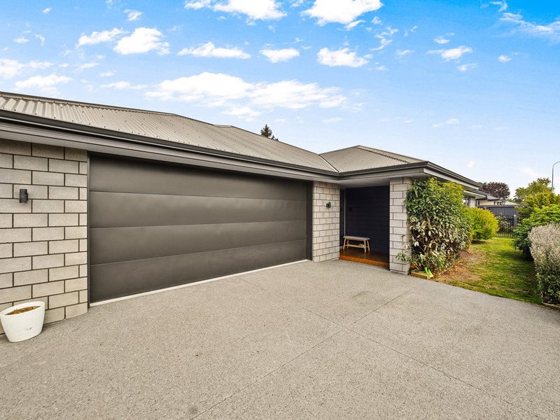 18 Johnstone Street, Tinwald, Ashburton - Carousel 2