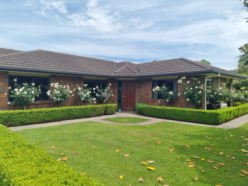 17 Mangauika Road, Te Awamutu - Carousel 2