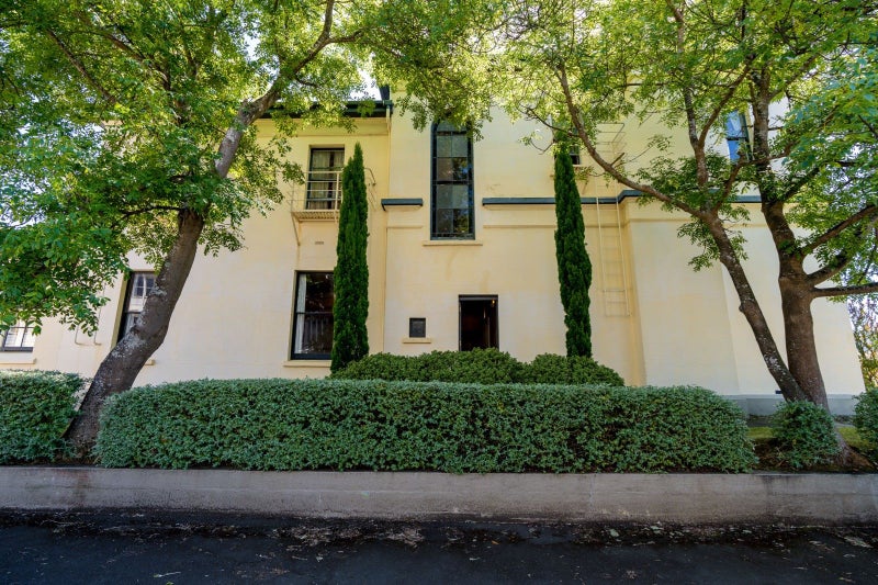 24 Heriot Row, Dunedin Central, Dunedin - Carousel 2