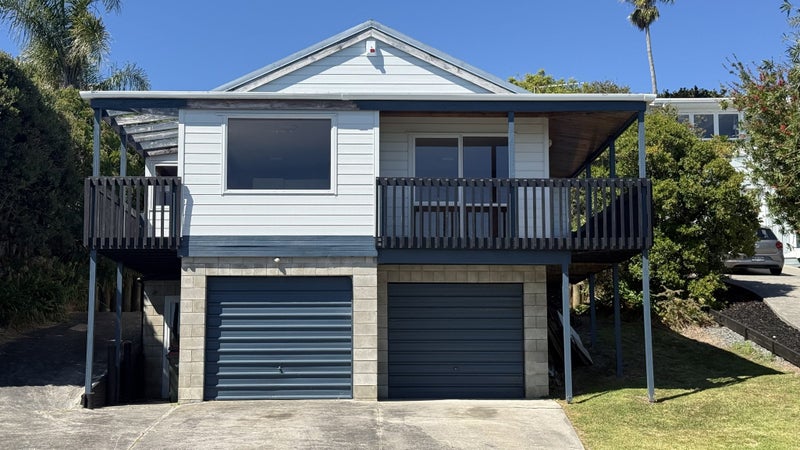 6 Omana Esplanade, Maraetai, Auckland - Carousel 1