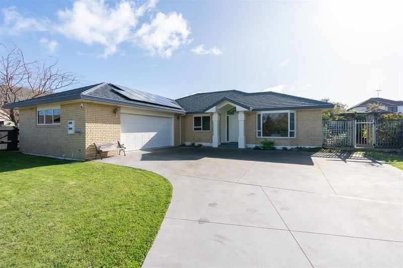 11 Toi Toi Place, Flagstaff, Hamilton - Carousel 2