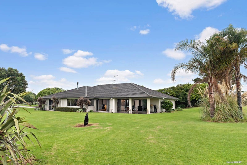 3048 Awhitu Road, Waiuku - Carousel 2