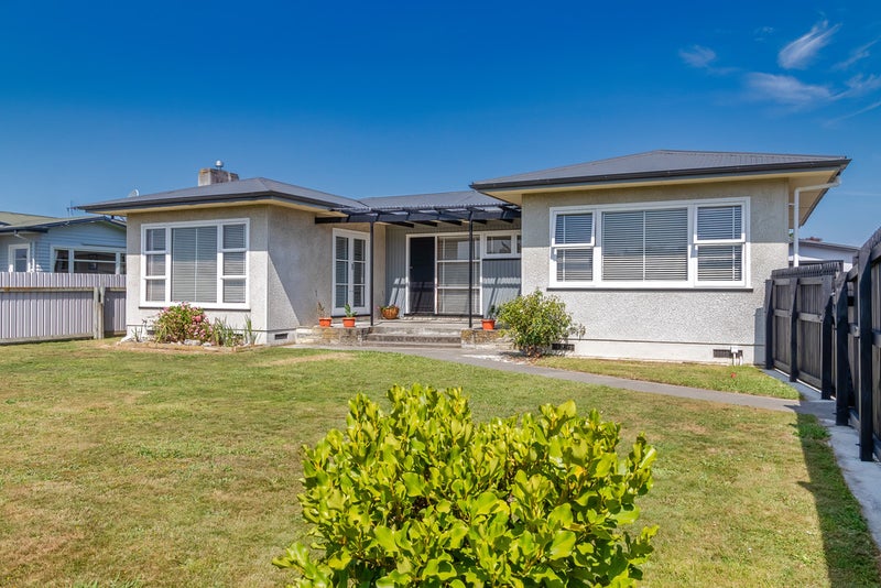 303 Nottingley Road, Frimley, Hastings - Carousel 2