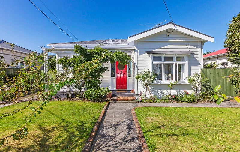 46 Fitzherbert Street, Alicetown, Lower Hutt - Carousel 1