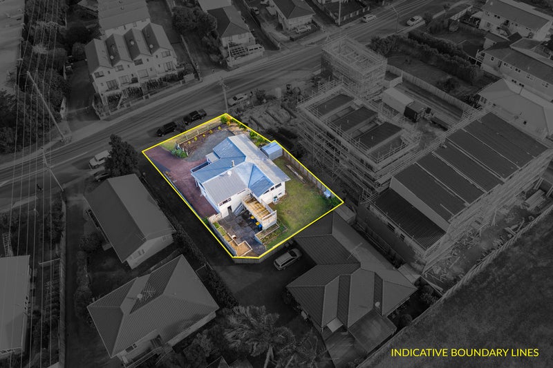 194 Sunnynook Road, Totara Vale, Auckland - Carousel 1