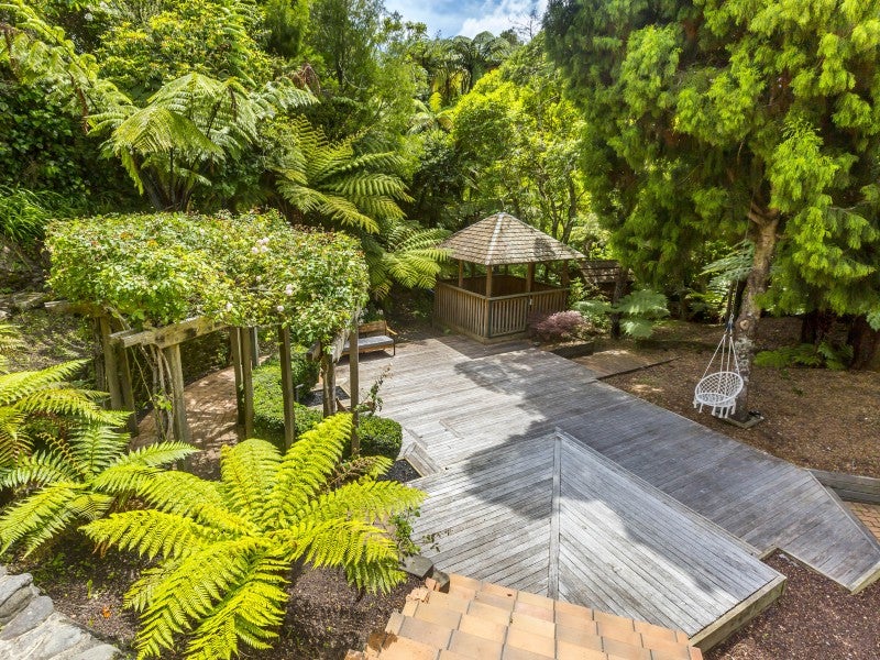 35 Chatsworth Road, Silverstream, Upper Hutt - Carousel 26