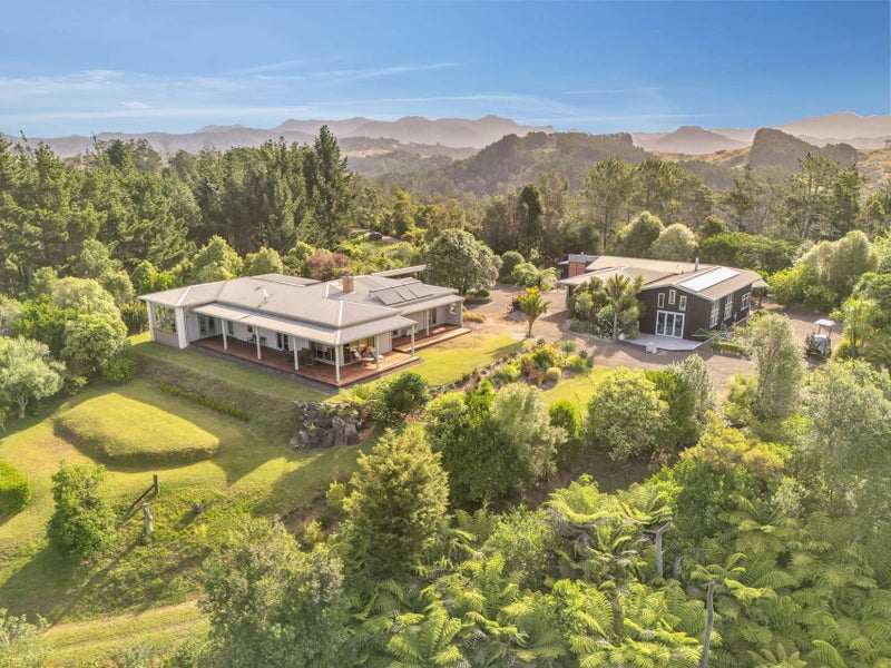 92 Comers Road, Kaimarama, Whitianga - Carousel 1