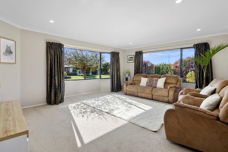 26 Hoult Crescent, Monaco, Nelson - Carousel 2