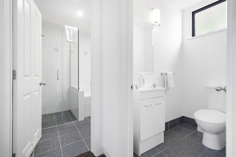 56B Belfast Terrace, Queenstown, Queenstown - Carousel 24