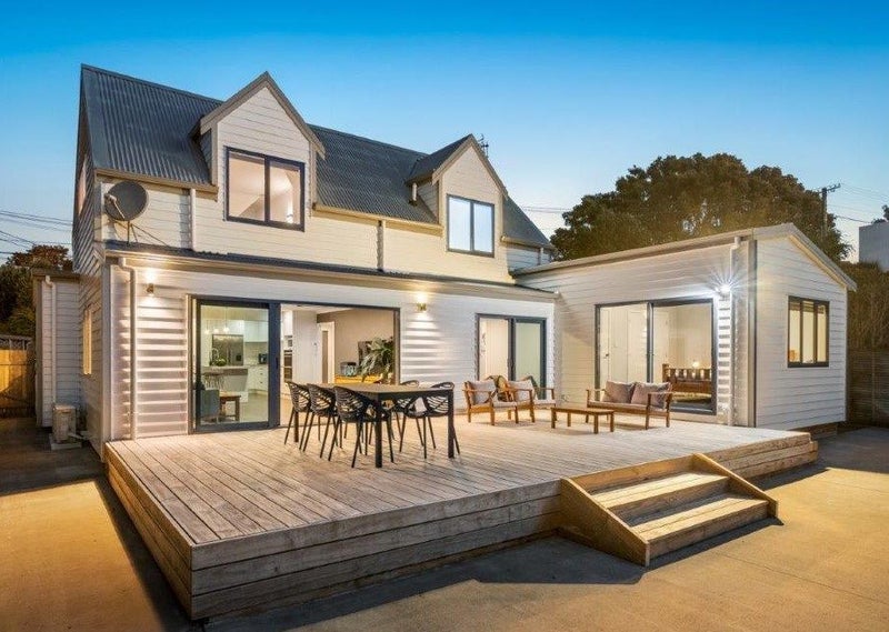 5 Falla Street, Paraparaumu Beach, Paraparaumu - Carousel 1
