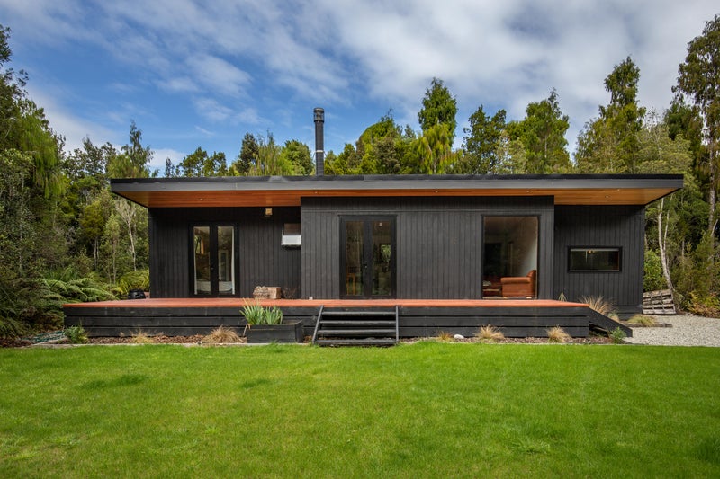 1 Jackson Place, Hokitika - Carousel 24