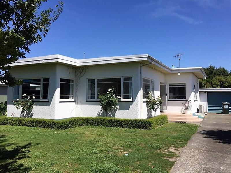 425 Massey Street, Akina, Hastings - Carousel 1