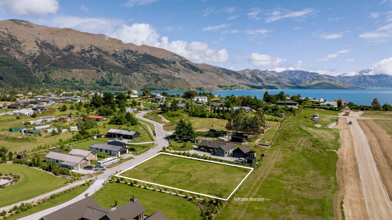 13 Skylark Place, Lake Hāwea - Carousel 1