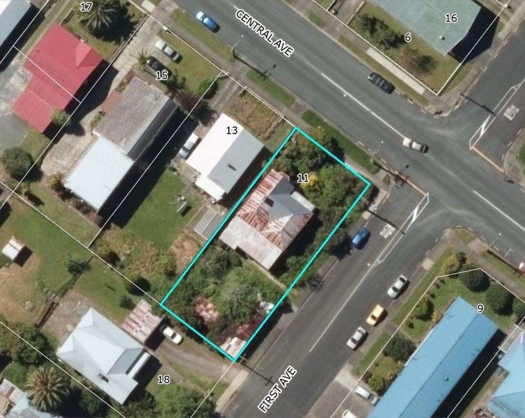 11 Central Avenue, Avenues, Whangarei - Carousel 2