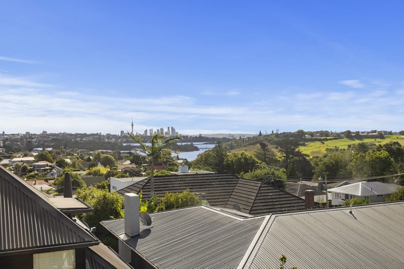40B Fancourt Street, Meadowbank, Auckland - Carousel 1