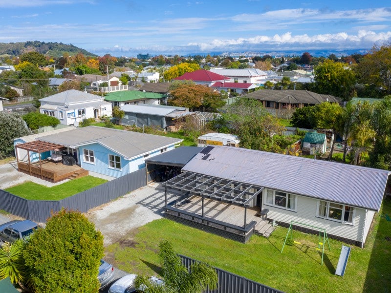 122 Ballance Street, Whataupoko, Gisborne - Carousel 1