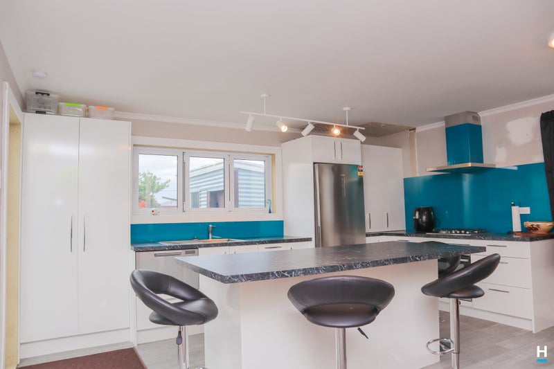 166 Preston Road, Blaketown, Greymouth - Carousel 2