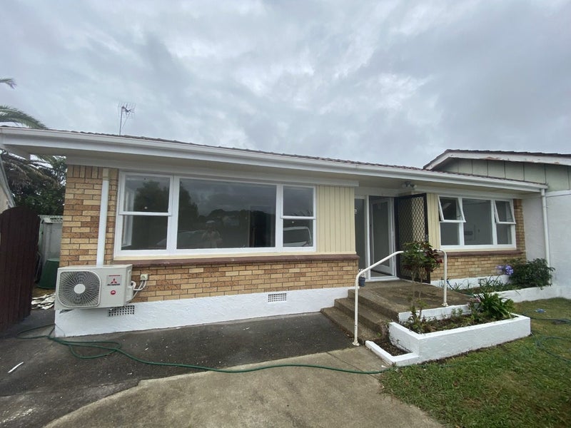 1/11 Carolyn Street, Papatoetoe, Auckland - Carousel 2