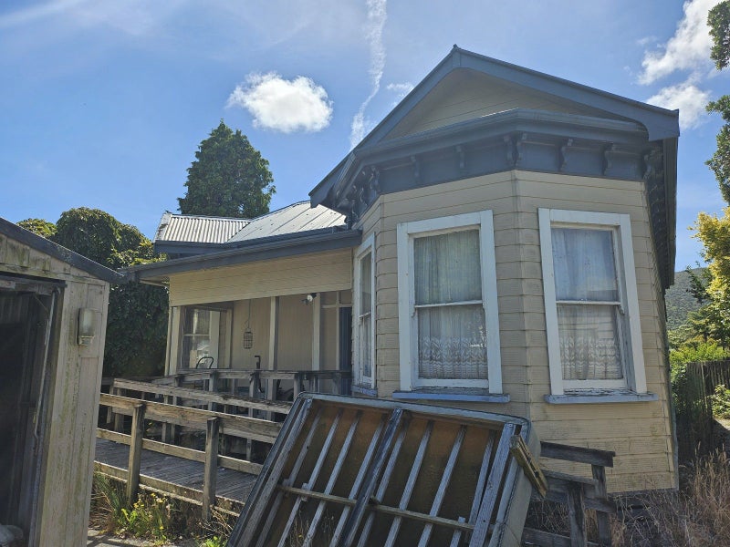 31 Marsden Road, Greymouth, Greymouth - Carousel 10