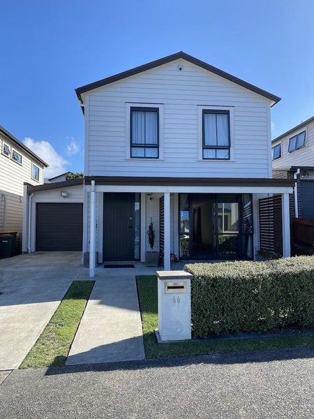 66 Kaimoana Street, Weymouth, Auckland - Carousel 1