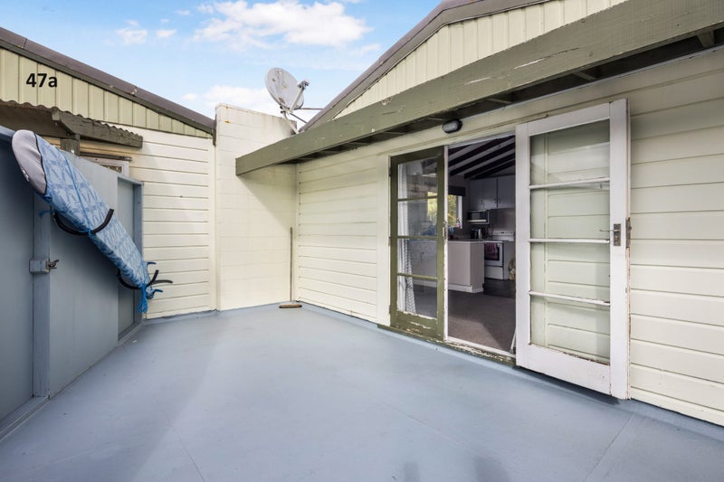 47A Chester Road, Tawa, Wellington - Carousel 9