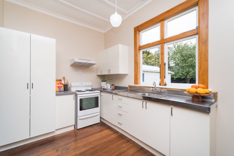 55 Lyndhurst Street, Takaro, Palmerston North - Carousel 2